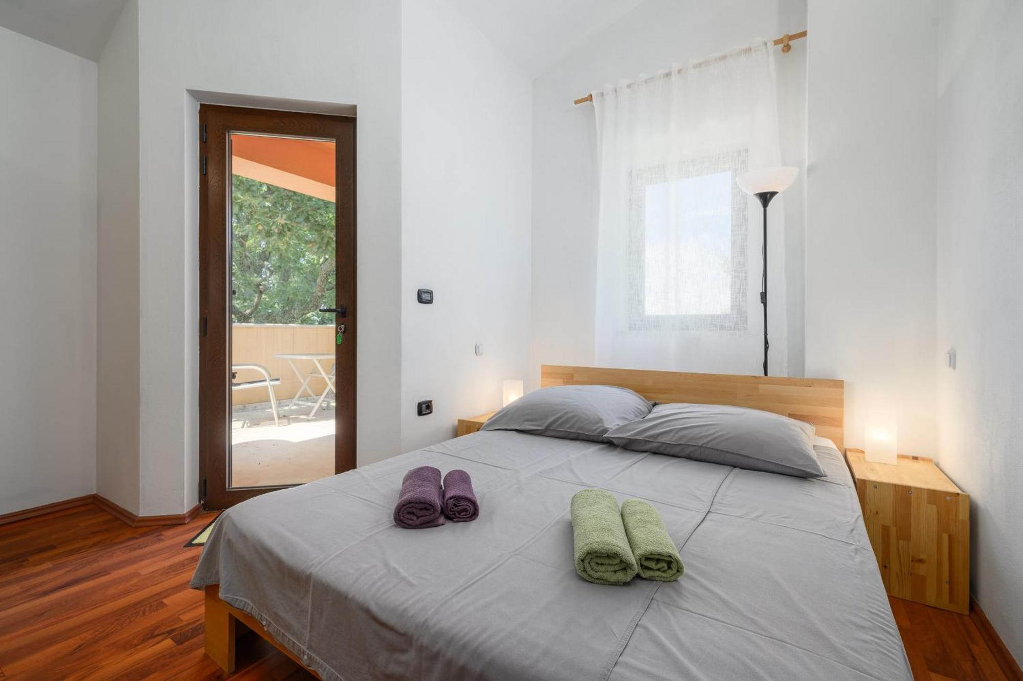 Villa Hrast Bacva Visnjan Bagian luar foto