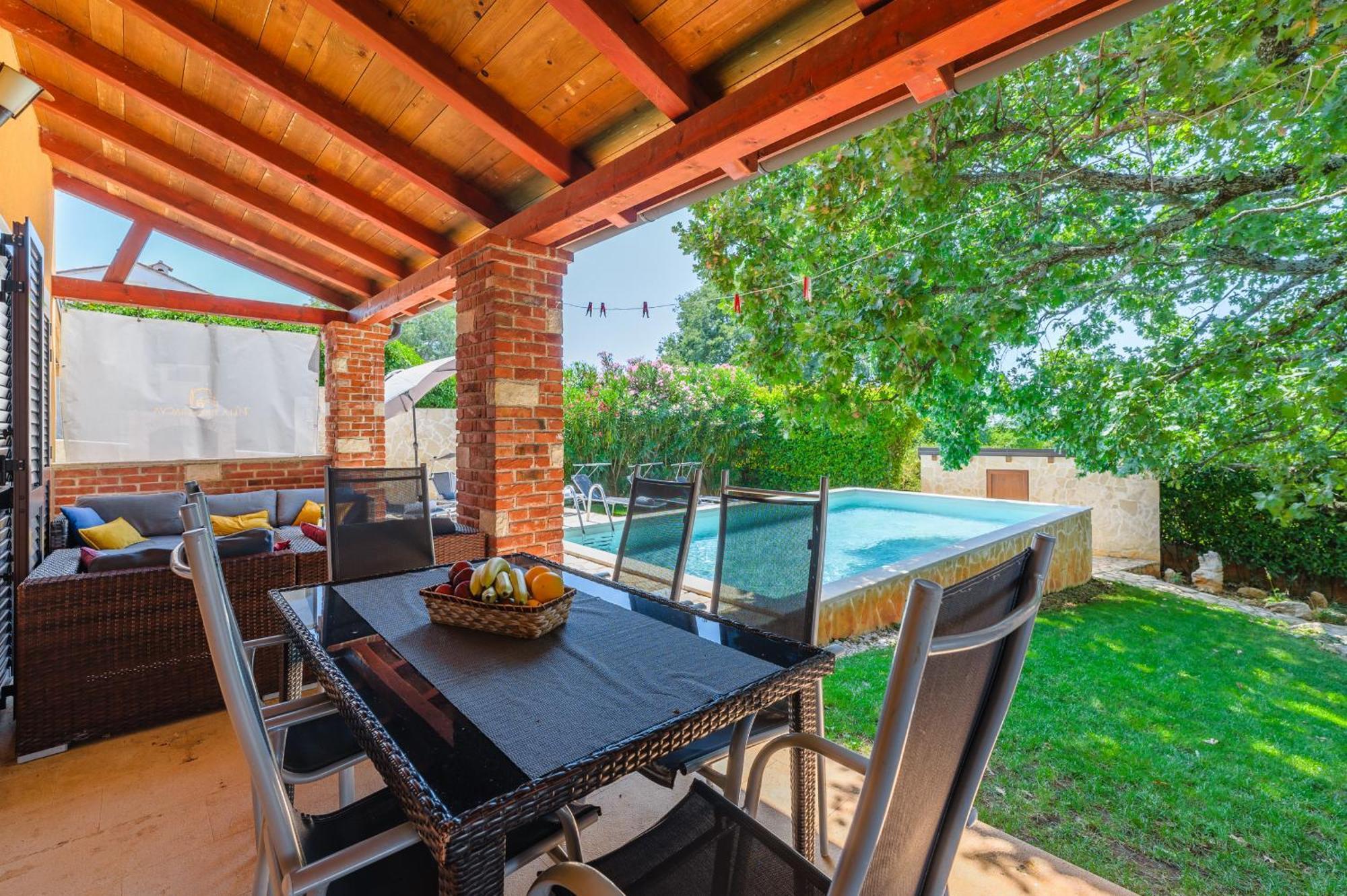 Villa Hrast Bacva Visnjan Bagian luar foto