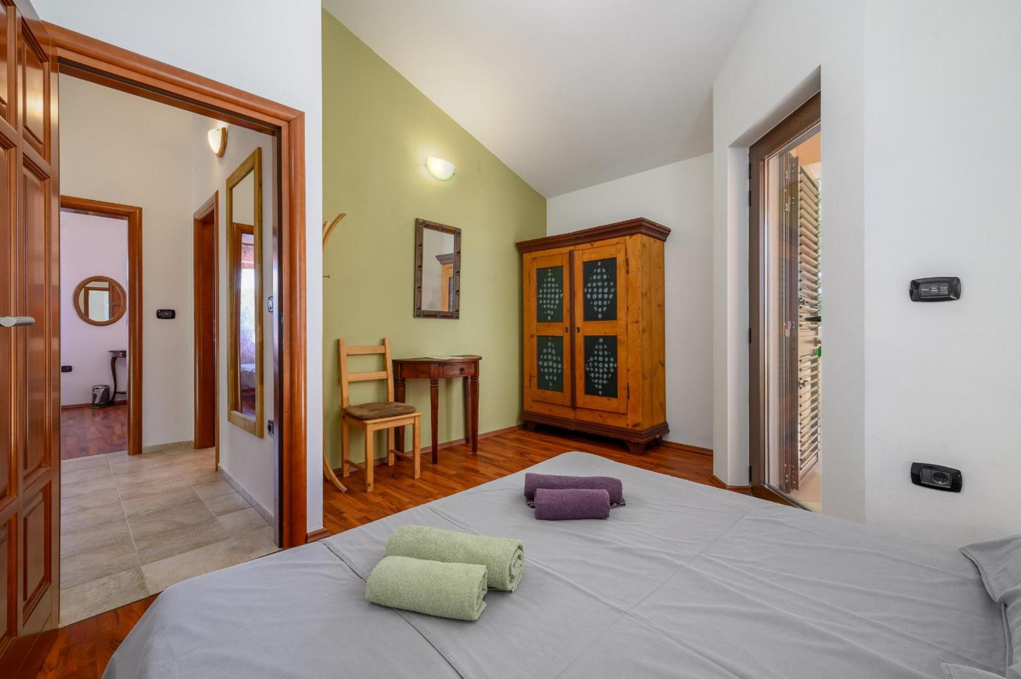 Villa Hrast Bacva Visnjan Bagian luar foto