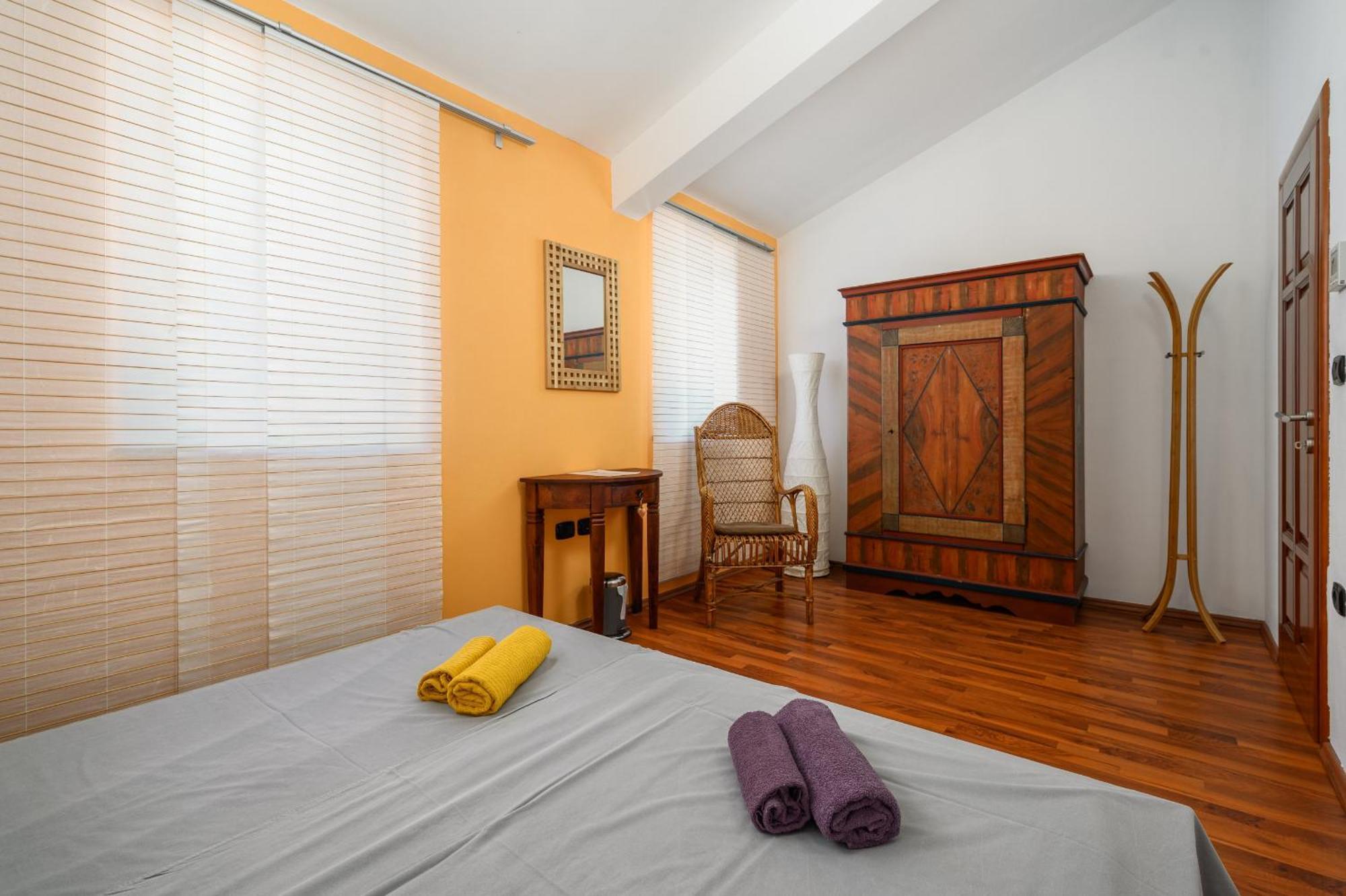 Villa Hrast Bacva Visnjan Bagian luar foto