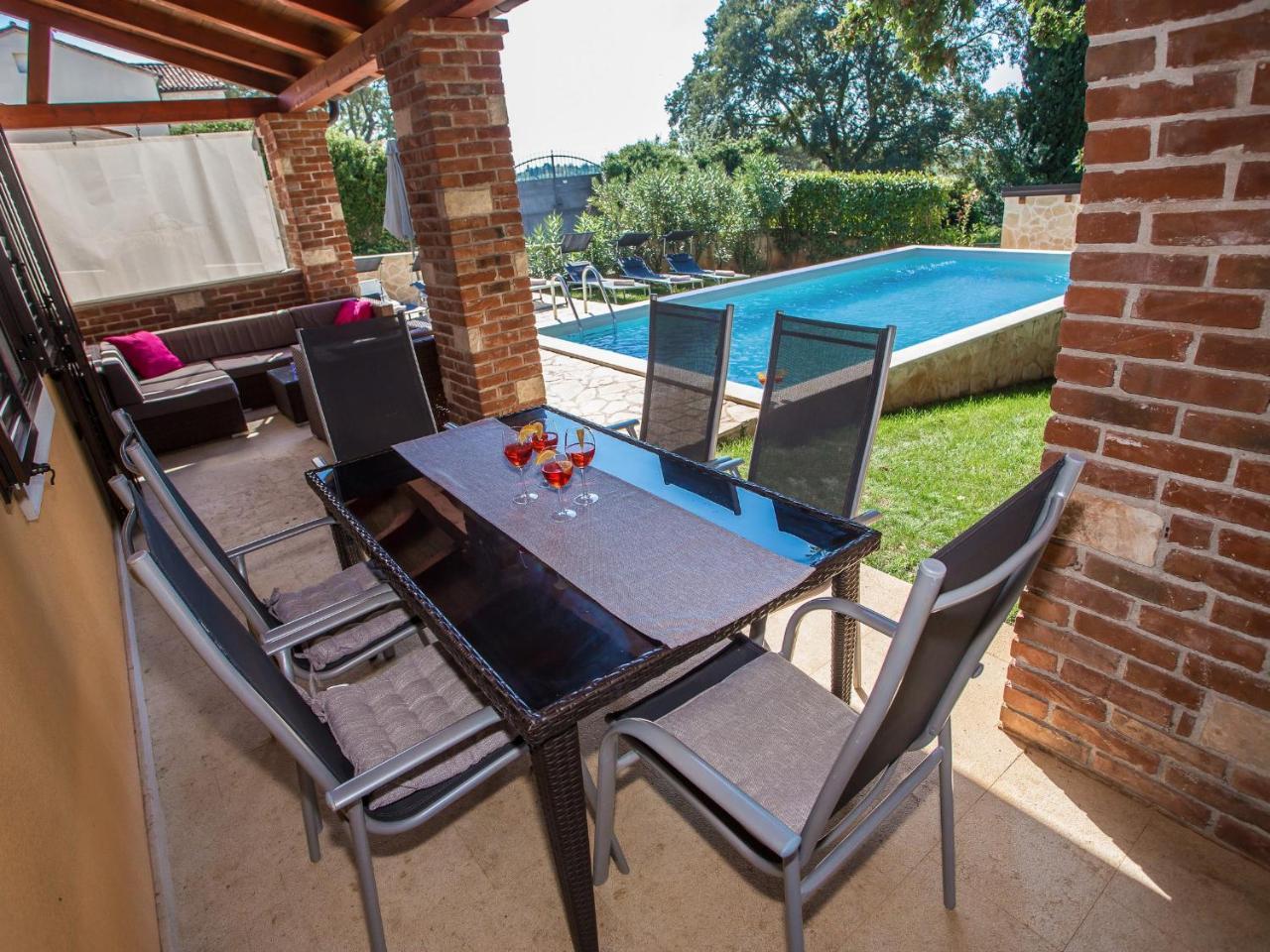Villa Hrast Bacva Visnjan Bagian luar foto